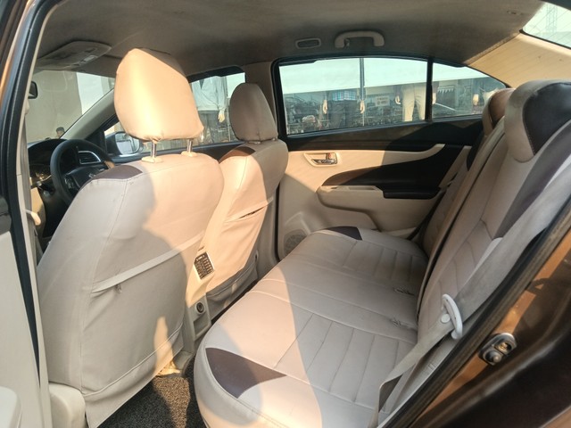 Second-hand 2015 Maruti Ciaz ZDi Plus for sale in Mumbai-4