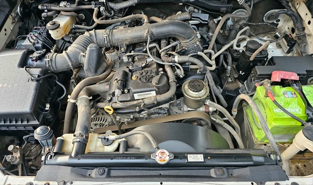 Second-hand 2023 Toyota Fortuner 4X2 for sale in Ahmedabad-5