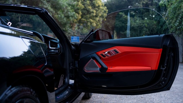 Second-hand 2025 BMW Z4 M40i for sale in New Delhi-8