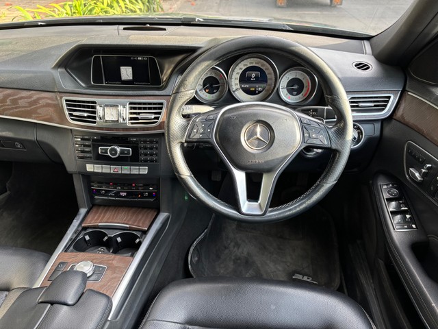 Second-hand 2014 Mercedes-Benz E-Class E250 CDI Avantgrade for sale in Bangalore-4