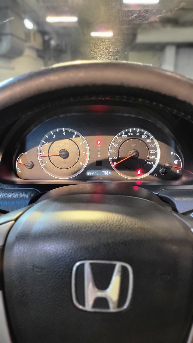 Honda New Accord 2.4 A/T Second-hand 2012 Honda New Accord 2.4 A/T for sale in Mumbai-10