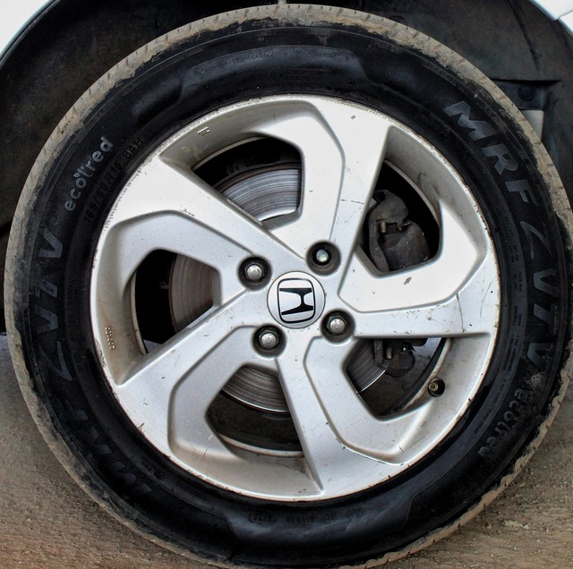 Second-hand 2014 Honda City i VTEC V for sale in Ahmedabad-8