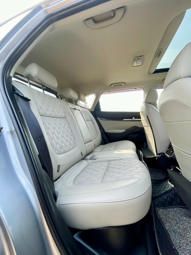 Second-hand 2022 Kia Seltos HTX IVT G for sale in New Delhi-16