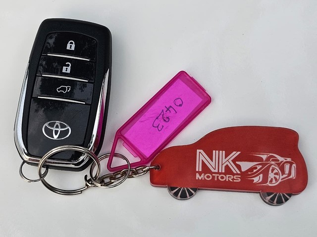 Second-hand 2023 Toyota Fortuner 4X2 for sale in Ahmedabad-7