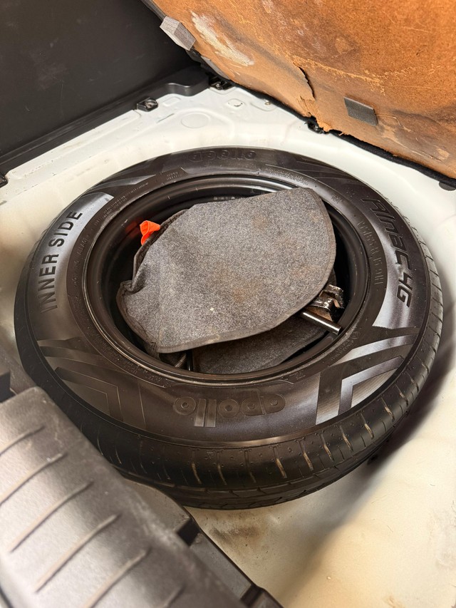 Second-hand 2020 Hyundai Venue SX Diesel for sale in Thane-16