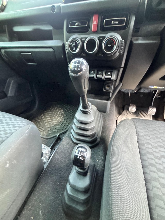 Second-hand 2024 Maruti Jimny Alpha for sale in Indore-18