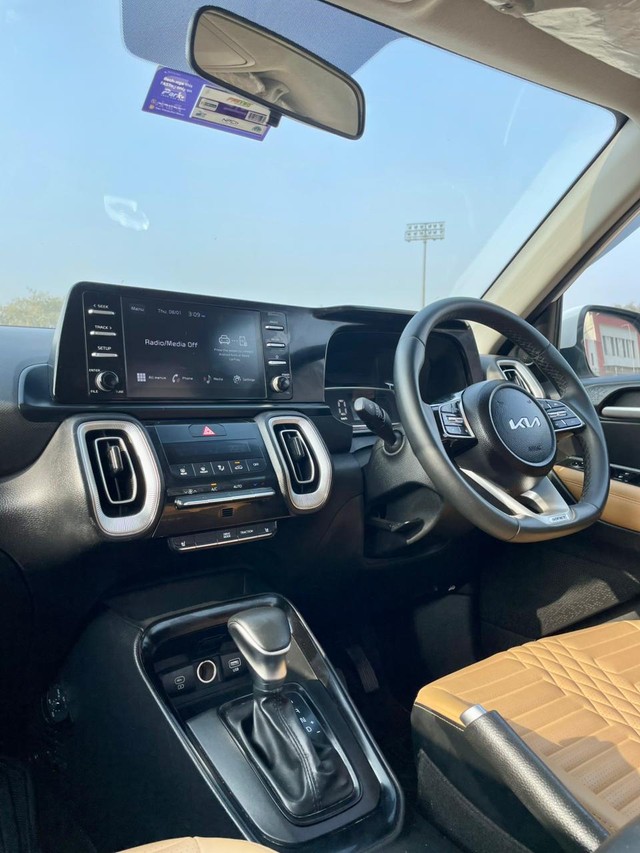 Second-hand 2024 Kia Sonet HTX Turbo iMT for sale in New Delhi-17