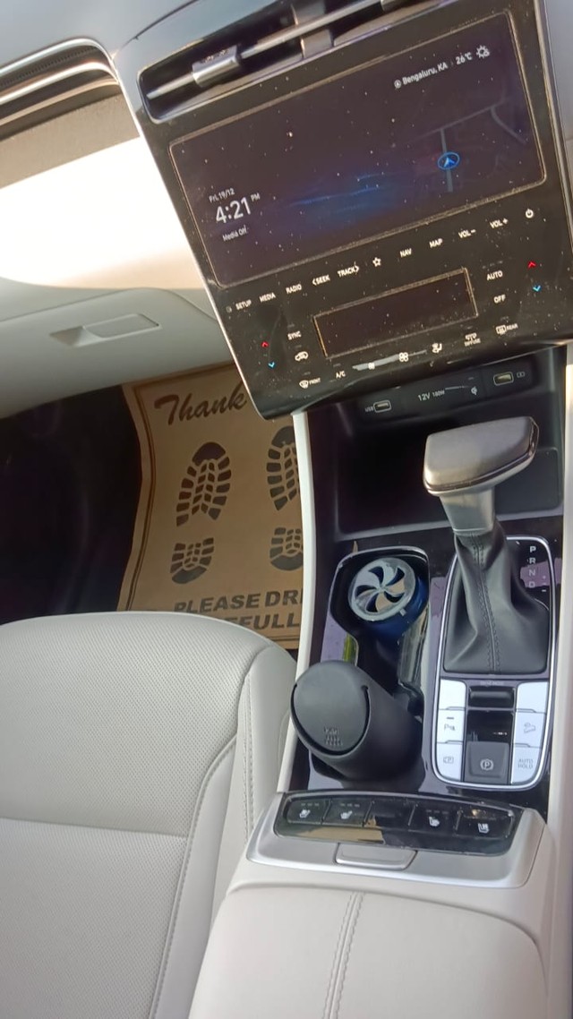 Second-hand 2025 Hyundai Tucson Signature Diesel AT for sale in Bangalore-15