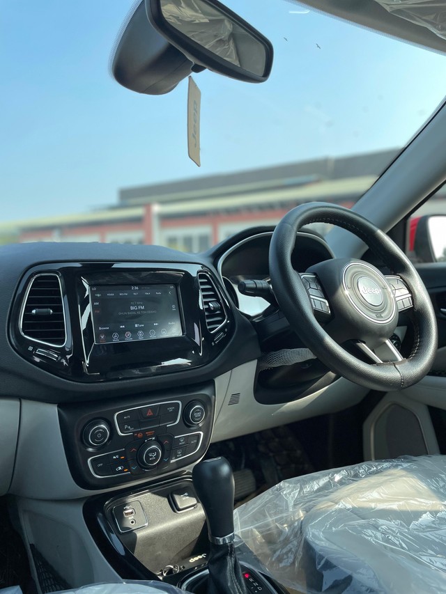 Second-hand 2020 Jeep Compass 1.4 Longitude Option for sale in New Delhi-14