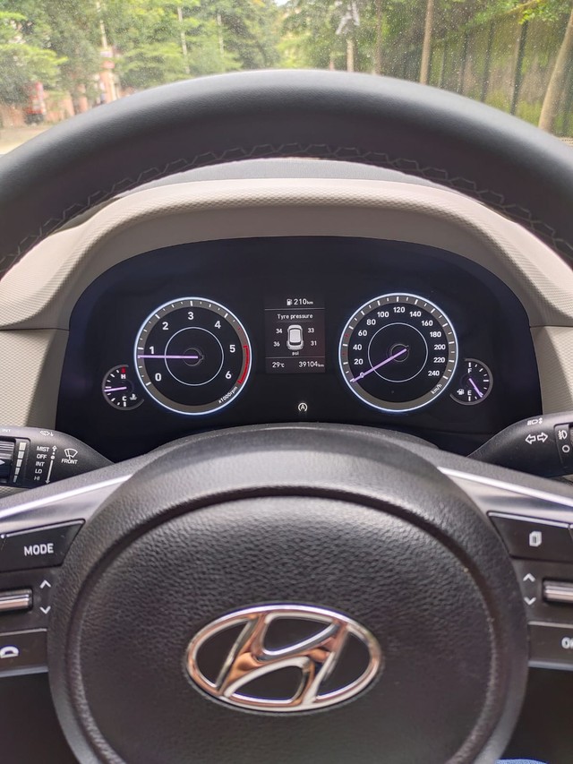 Second-hand 2023 Hyundai Creta SX Diesel for sale in Pune-6