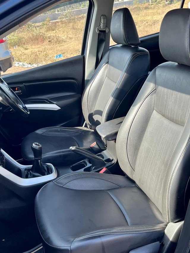 Second-hand 2018 Maruti S Cross Alpha DDiS 200 SH for sale in Surat-11