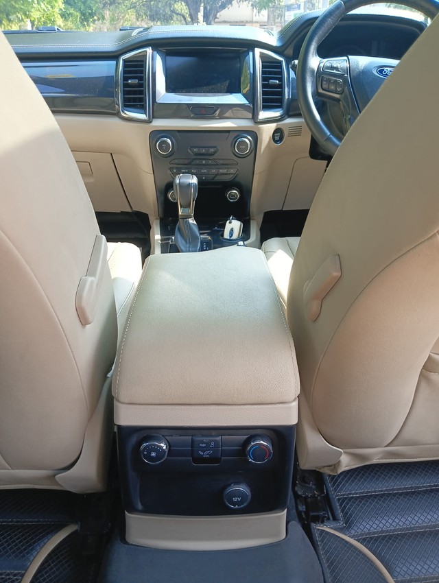 Second-hand 2019 Ford Endeavour 2.2 Titanium AT 4X2 for sale in Bangalore-10