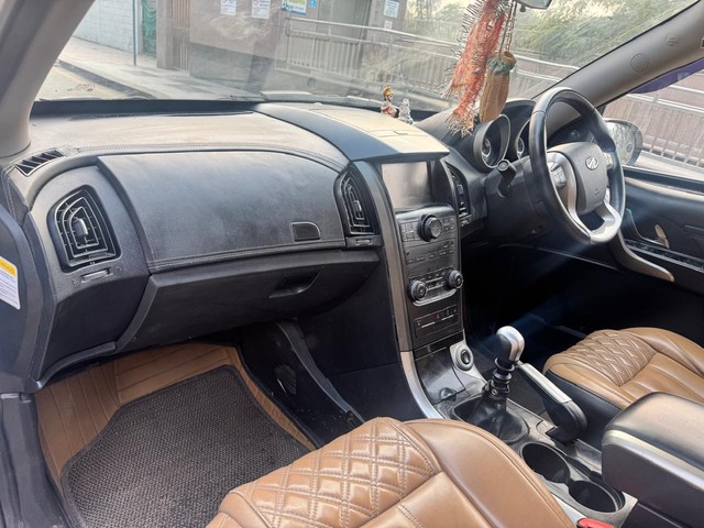 Second-hand 2019 Mahindra XUV500 W11 FWD Diesel for sale in New Delhi-5
