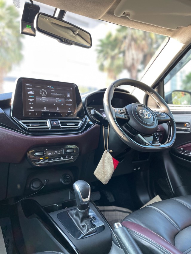 Second-hand 2024 Toyota Glanza V for sale in New Delhi-13