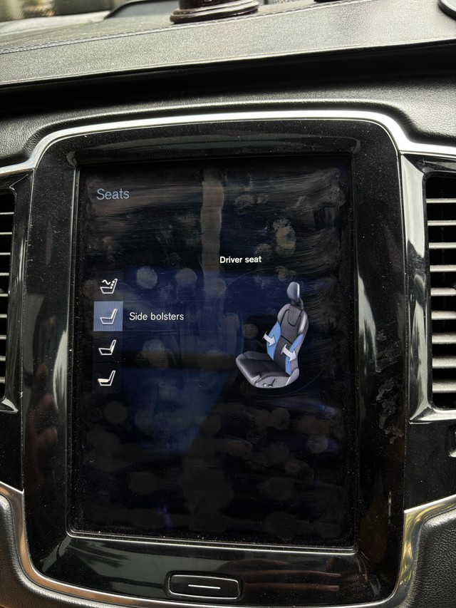 Second-hand 2017 Volvo XC90 D5 Inscription BSIV for sale in Bangalore-18