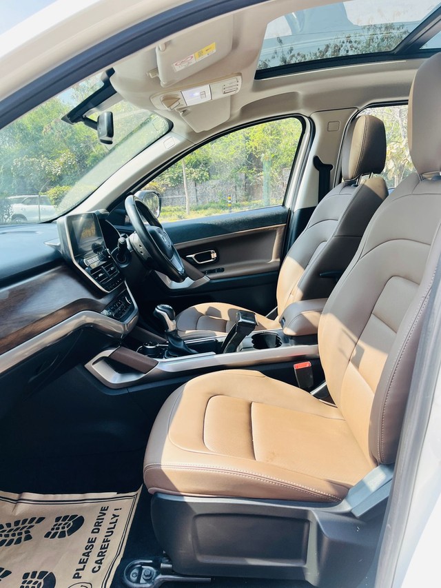 Second-hand 2021 Tata Harrier XZA Plus AT BSVI for sale in New Delhi-12