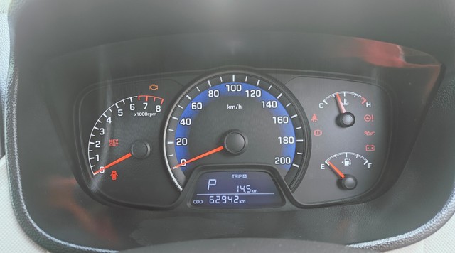 Second-hand 2015 Hyundai Xcent 1.2 Kappa AT SX Option for sale in Navi Mumbai-5