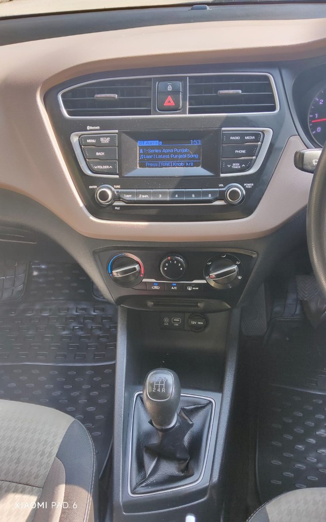 Second-hand 2018 Hyundai i20 1.2 Spotz for sale in New Delhi-15