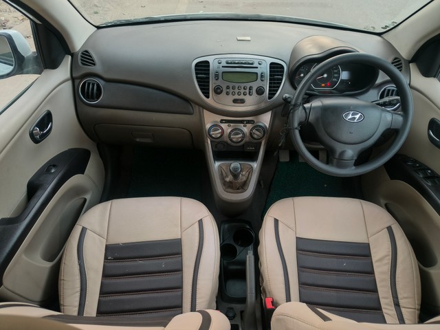 Second-hand 2012 Hyundai i10 Sportz for sale in Allahabad-9
