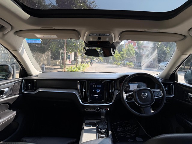 Second-hand 2021 Volvo S60 T4 Inscription for sale in Bangalore-11