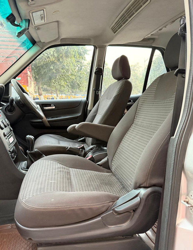 Second-hand 2015 Tata Safari DICOR 2.2 EX 4x2 for sale in Rajkot-9