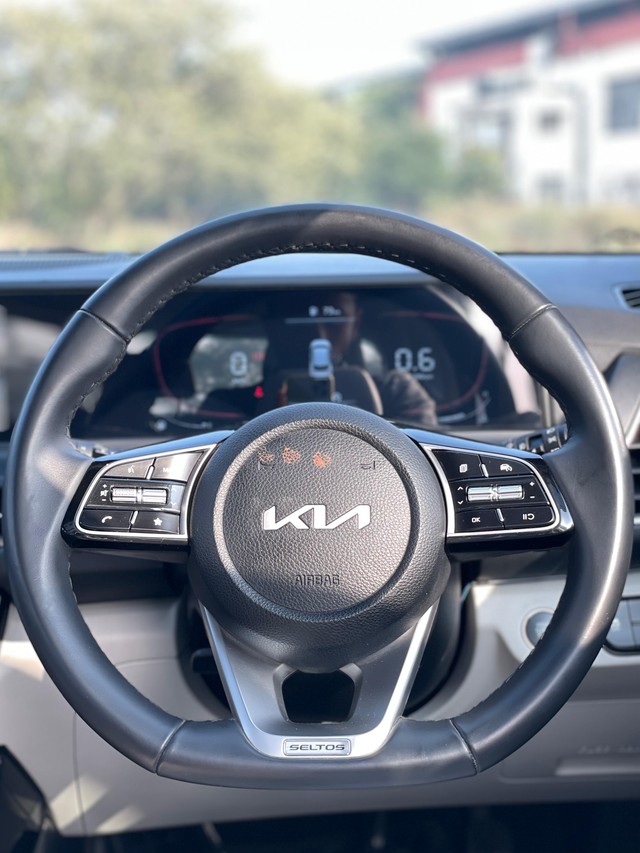 Second-hand 2024 Kia Seltos HTX for sale in New Delhi-13