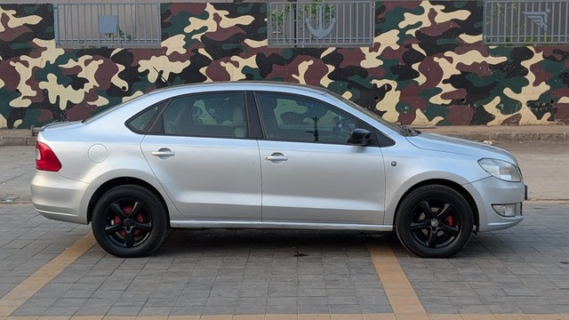 Second-hand 2015 Skoda Rapid 1.5 TDI Ambition Plus for sale in Kalyan-1