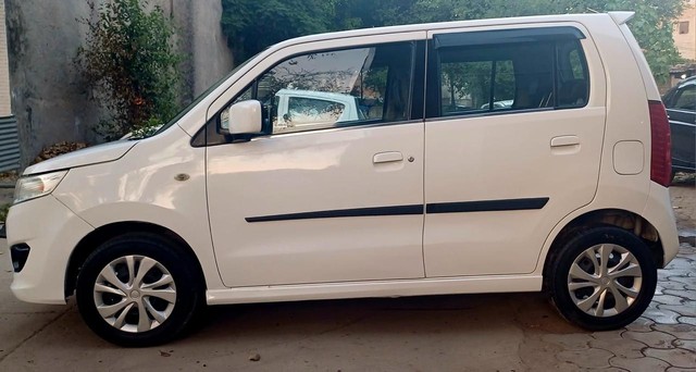 Second-hand 2018 Maruti Suzuki Wagon R VXI BS IV for sale in Ludhiana-3
