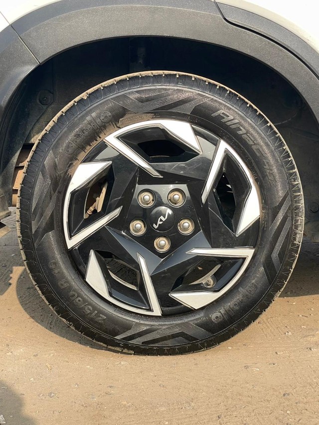 Second-hand 2024 Kia Sonet HTX Turbo iMT for sale in New Delhi-7