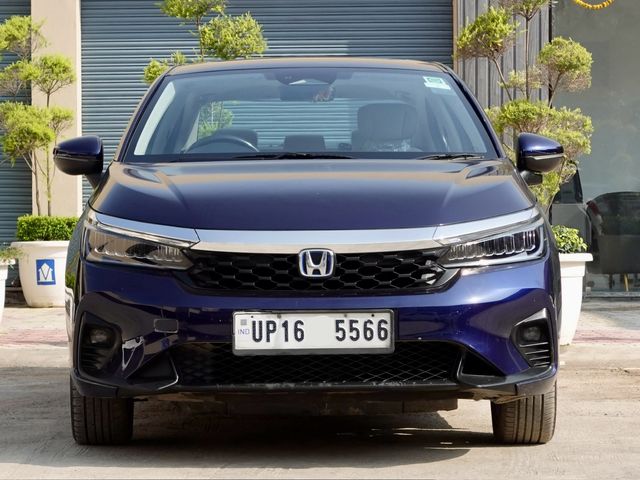 Honda City जेडएक्स सीवीटी Second-hand 2023 Honda City जेडएक्स सीवीटी for sale in New Delhi