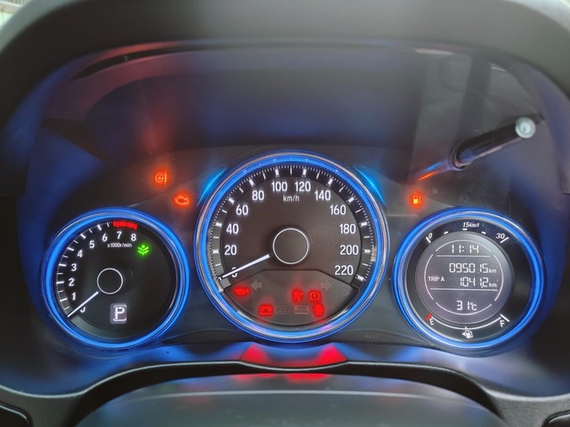 Second-hand 2016 Honda City i VTEC CVT SV for sale in Navi Mumbai-9