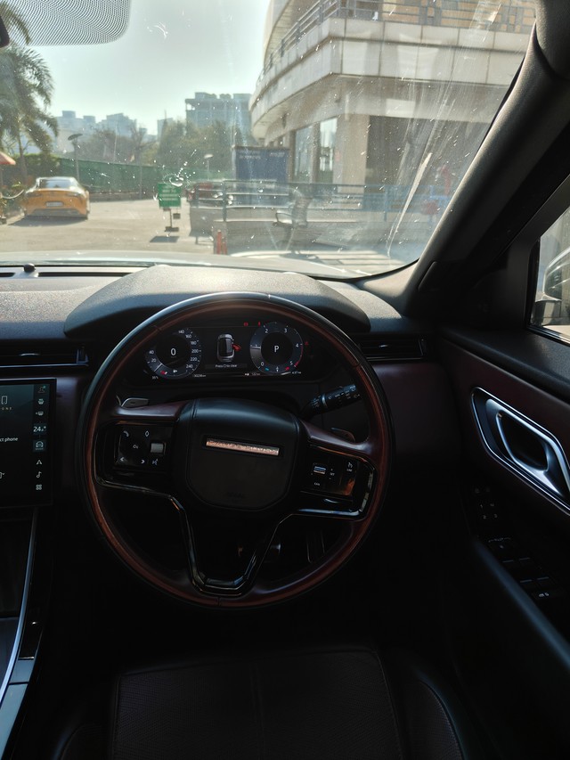 Land Rover Range Rover Velar Dynamic HSE Diesel Second-hand 2024 Land Rover Range Rover Velar Dynamic HSE Diesel for sale in Gurgaon-14