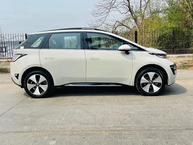 MG Windsor EV Essence - Photo 3