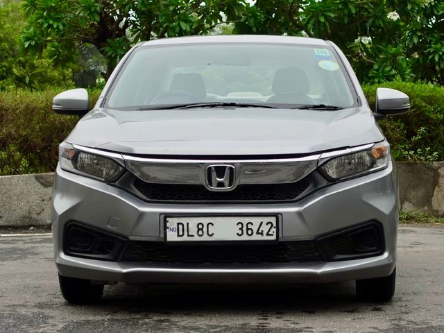 Honda Amaze 2nd Gen एस रेनफोर्स्ड CVT बीएस6 Second-hand 2021 Honda Amaze 2nd Gen एस रेनफोर्स्ड CVT बीएस6 for sale in New Delhi