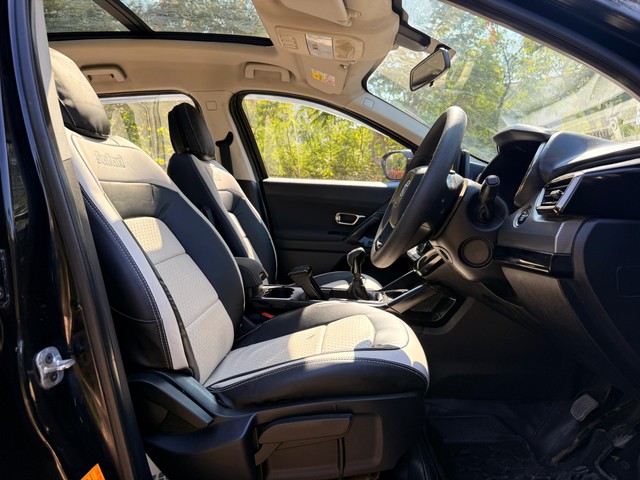 Second-hand 2023 Tata Safari Accomplished Plus for sale in Indore-10