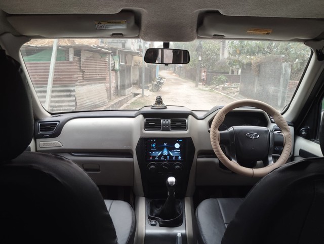 Second-hand 2016 Mahindra Scorpio 1.99 S6 Plus for sale in Darjeeling-6