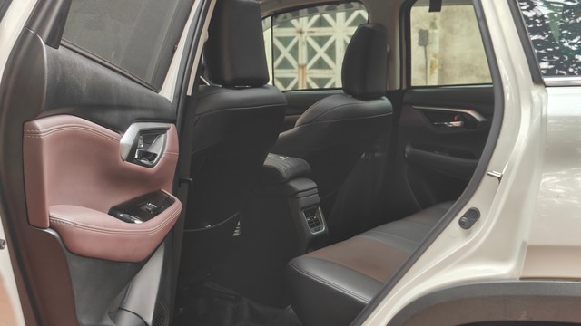 Second-hand 2023 Maruti Grand Vitara Alpha AT BSVI for sale in Thane-26