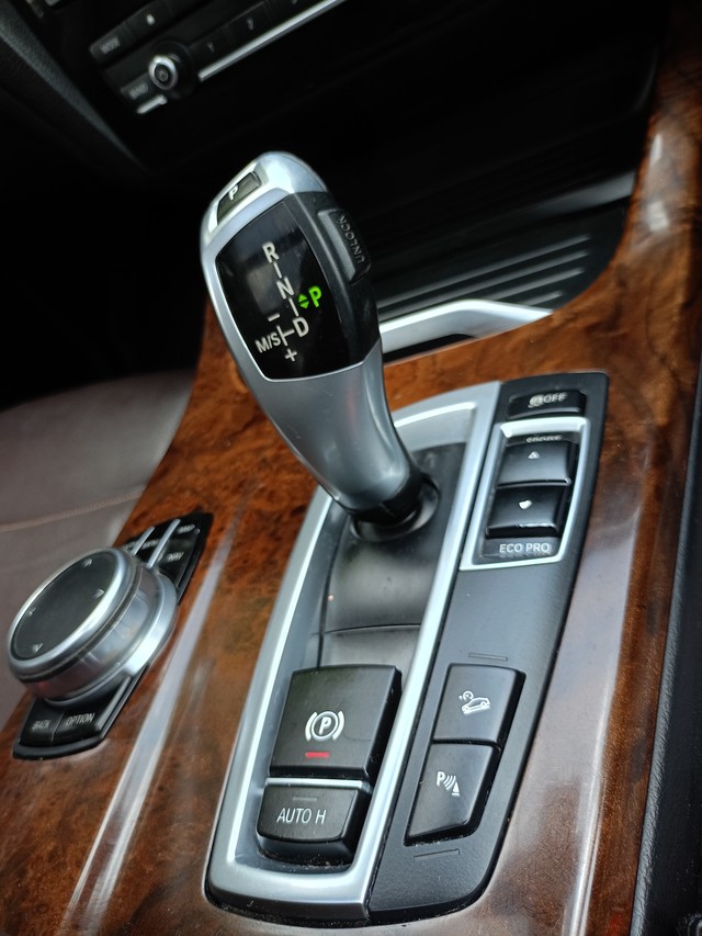 Second-hand 2016 BMW X3 xDrive20d xLine for sale in Bangalore-18