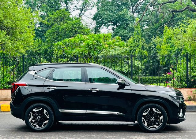 Used 2023 Kia Seltos 1482 cc Petrol Automatic Car in New Delhi at ₹13.