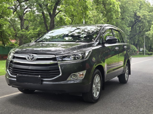 Second-hand 2019 Toyota Innova Crysta 2.7 VX MT BSIV for sale in New Delhi-3