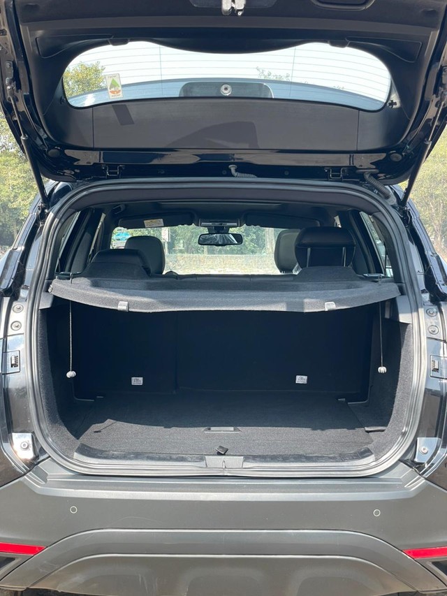 Second-hand 2021 Tata Harrier XZA Plus AT BSVI for sale in New Delhi-17