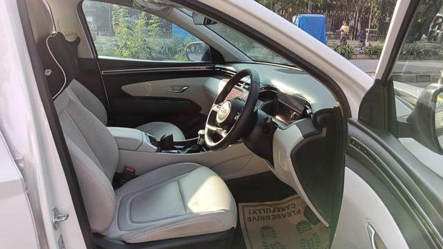 Second-hand 2025 Hyundai Tucson Signature Diesel AT for sale in Bangalore-15