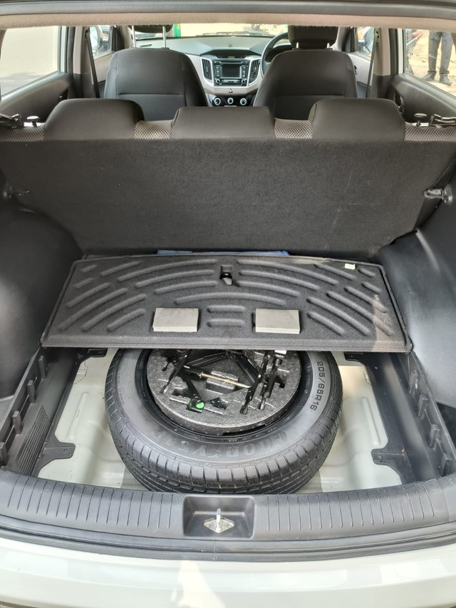 Second-hand 2016 Hyundai Creta 1.6 VTVT E for sale in New Delhi-13