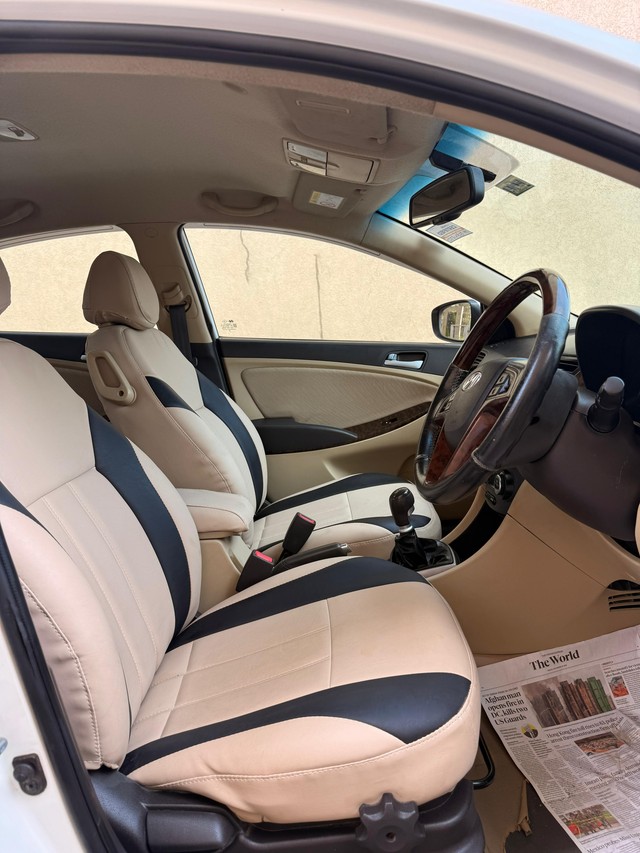 Second-hand 2015 Hyundai Verna 1.6 VTVT S Option for sale in Thane-7