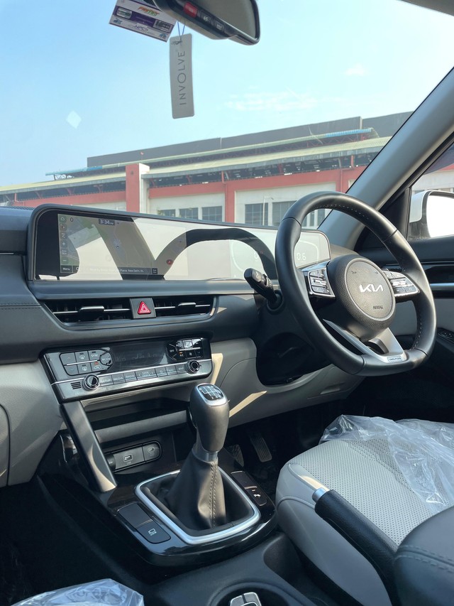 Second-hand 2024 Kia Seltos HTX for sale in New Delhi-7