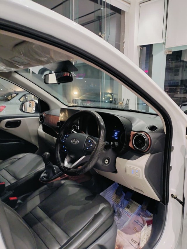 Second-hand 2024 Hyundai Aura S CNG for sale in Jaipur-8