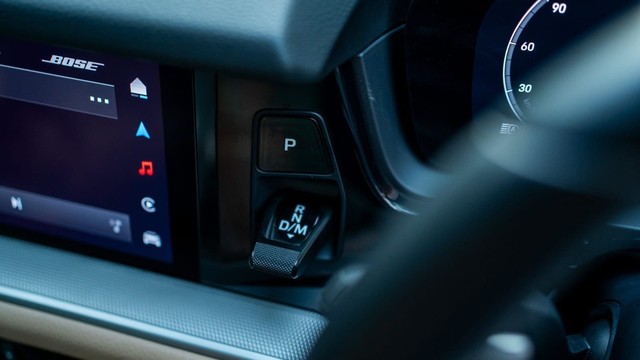 Porsche Cayenne STD Second-hand 2023 Porsche Cayenne STD for sale in New Delhi-10