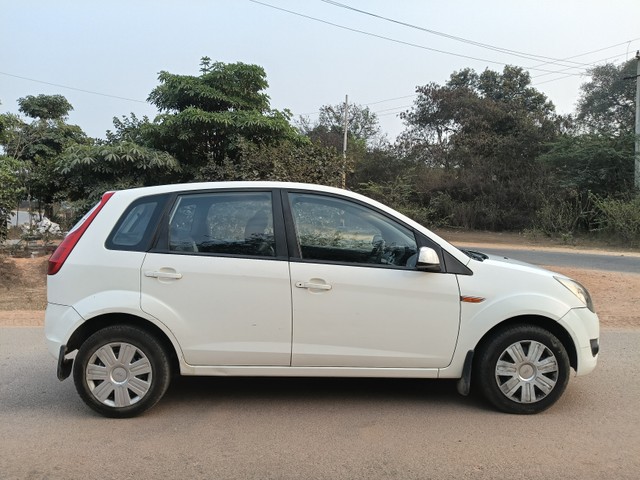 Second-hand 2012 Ford Figo Diesel ZXI for sale in Hyderabad-1