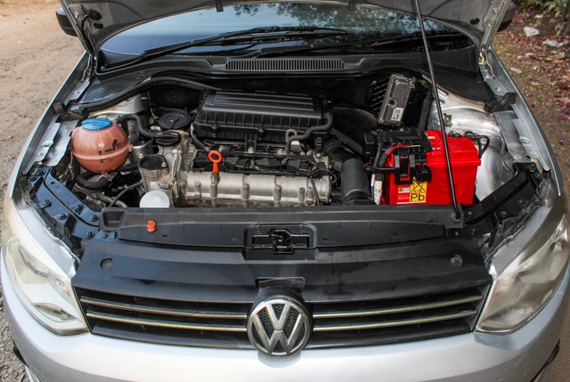 Volkswagen Vento Petrol Comfortline Second-hand 2012 Volkswagen Vento Petrol Comfortline for sale in Ahmedabad-7