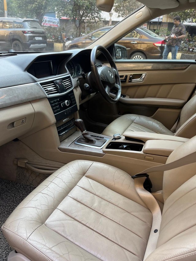Second-hand 2011 Mercedes-Benz E-Class E 200 CGI Avantgarde for sale in Virar-8